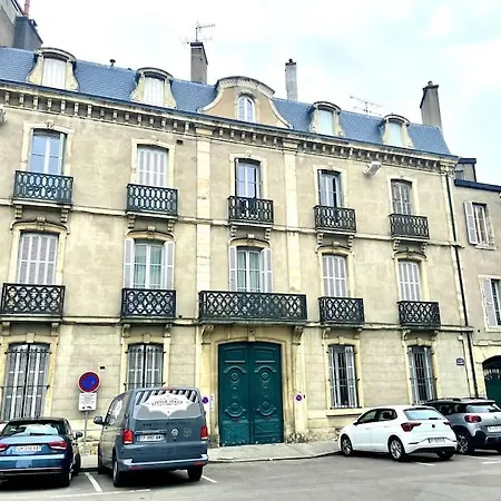 Le Bareuzai Apartment Dijon