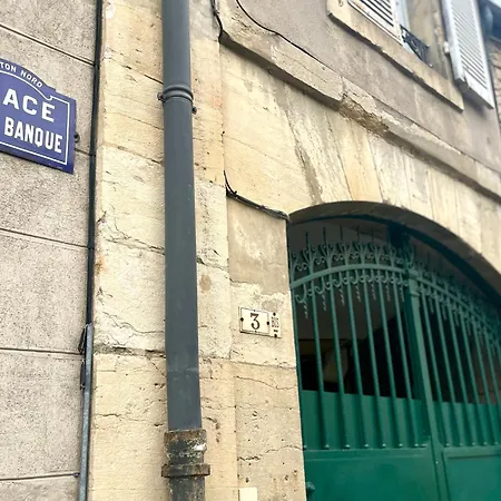 Le Bareuzai Apartament