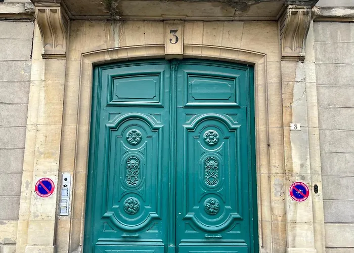 Le Bareuzai Apartament